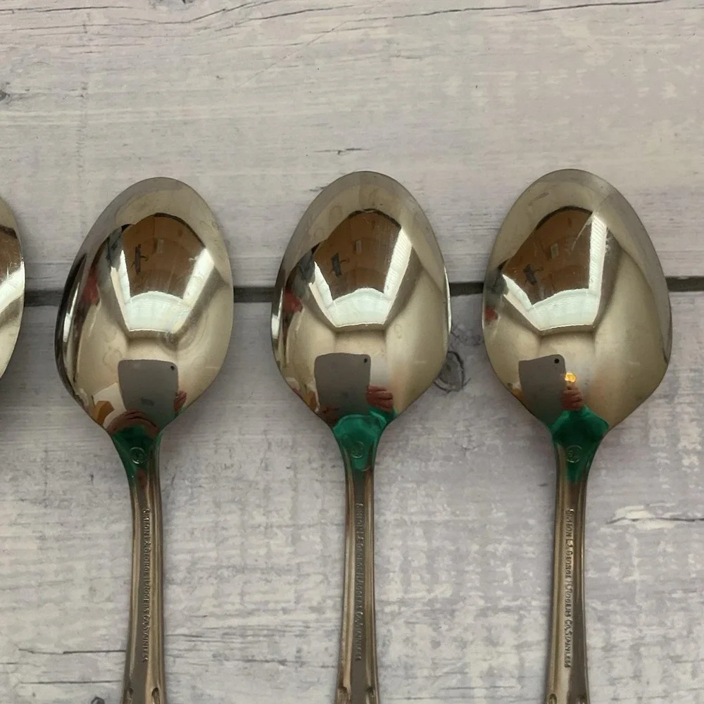 Simeon George Rogers Oneida HOMESTEAD 6 Oval Place Spoons Stainless Flatware #1